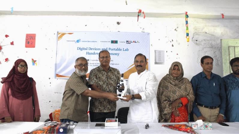 BdOSN Provides Digital Devices and Portable STEM Lab for the Female Students of Coastal Area BdOSN Provides Digital Devices and Portable STEM Lab for the Female Students of Coastal Area
