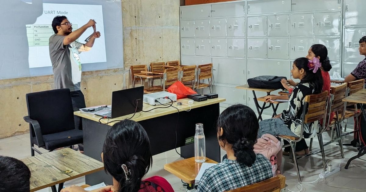 IRO Bangladesh Open 2025: Interactive AI Robotics Workshop with Huskylens Held in Dhanmondi