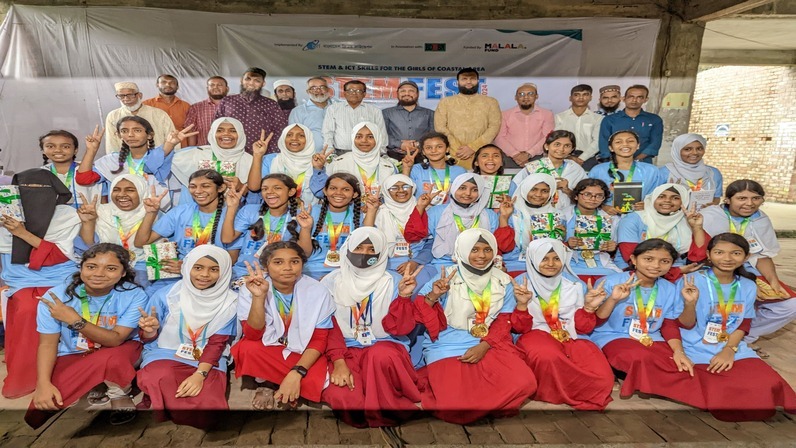 Winner of the STEM Fest, Rupsha, Khulna