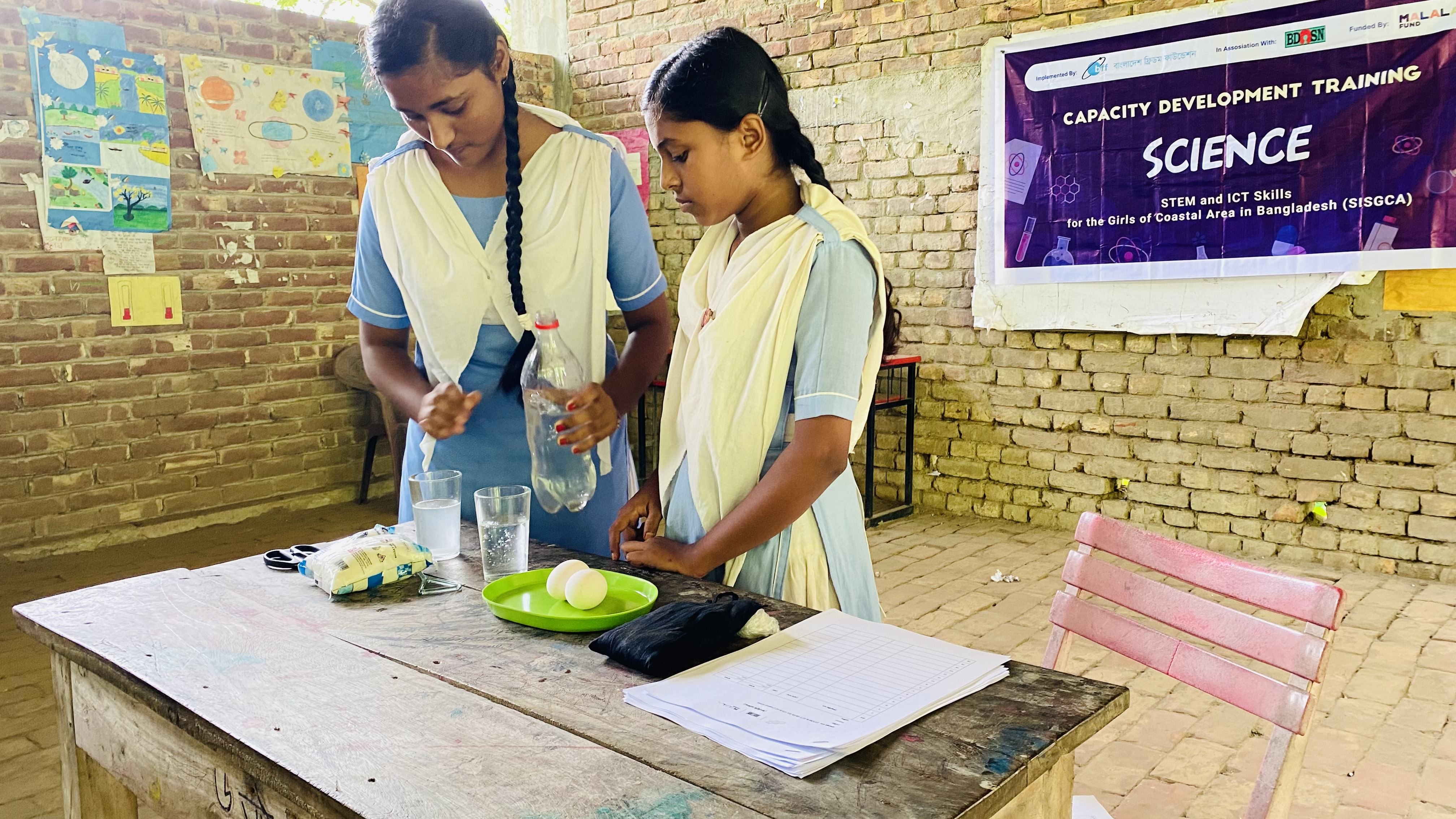 Science sessions were conducted at Rupsha, Khulna