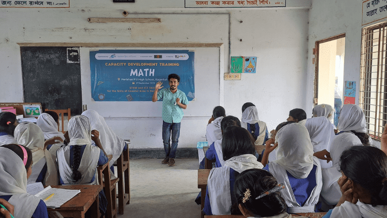 Mathematics and Programming sessions were conducted at Perikhali Model Secondary School, Rampal, Bagerhat