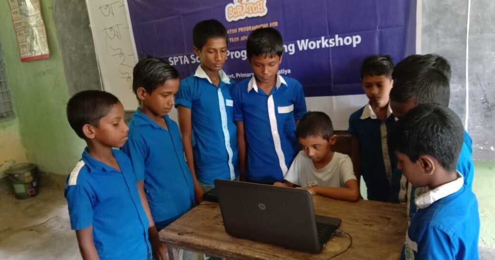 কাউনিয়া সরকারি প্রাথমিক বিদ্যালয়ে আয়োজিত হল স্ক্র্যাচ প্রোগ্রামিং কর্মশালা