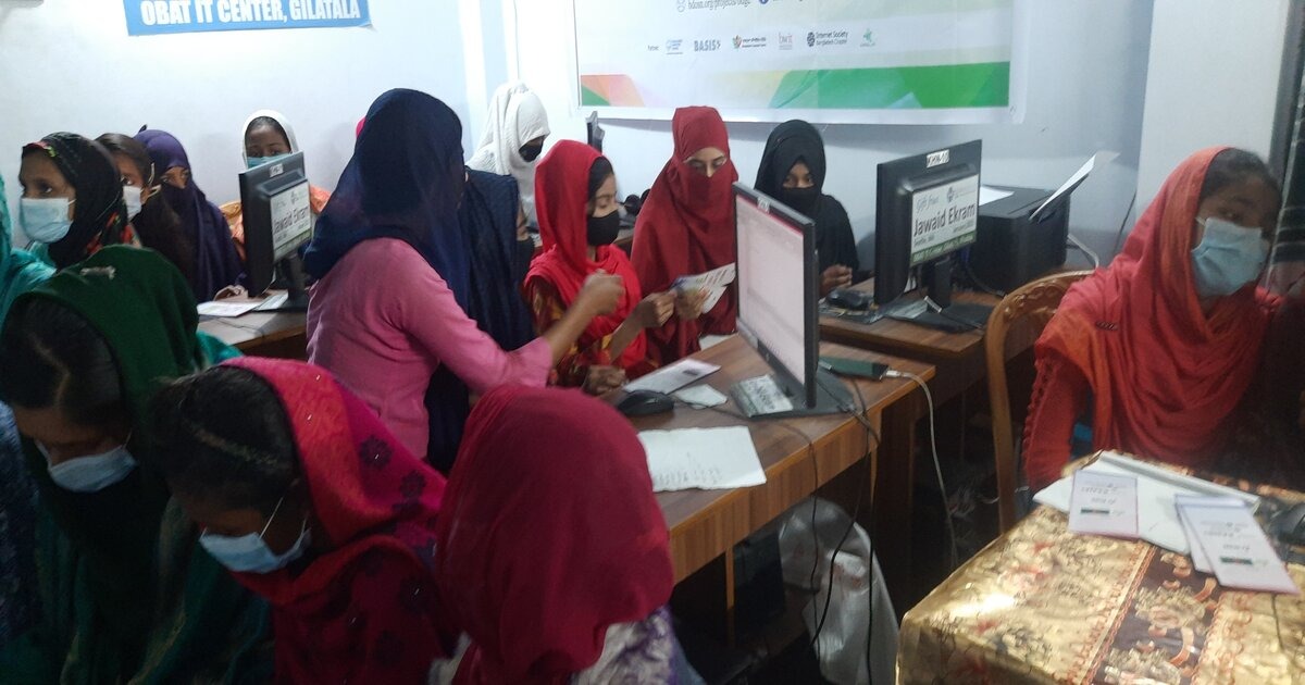 ওব্যাট আইটি সেন্টার, গিলাতলা, খুলনা- এ অনুষ্ঠিত হলো "বিডি গার্লস কোডিং হ্যালো ওয়ার্ল্ড প্রোগ্রামিং ওয়ার্কশপ"